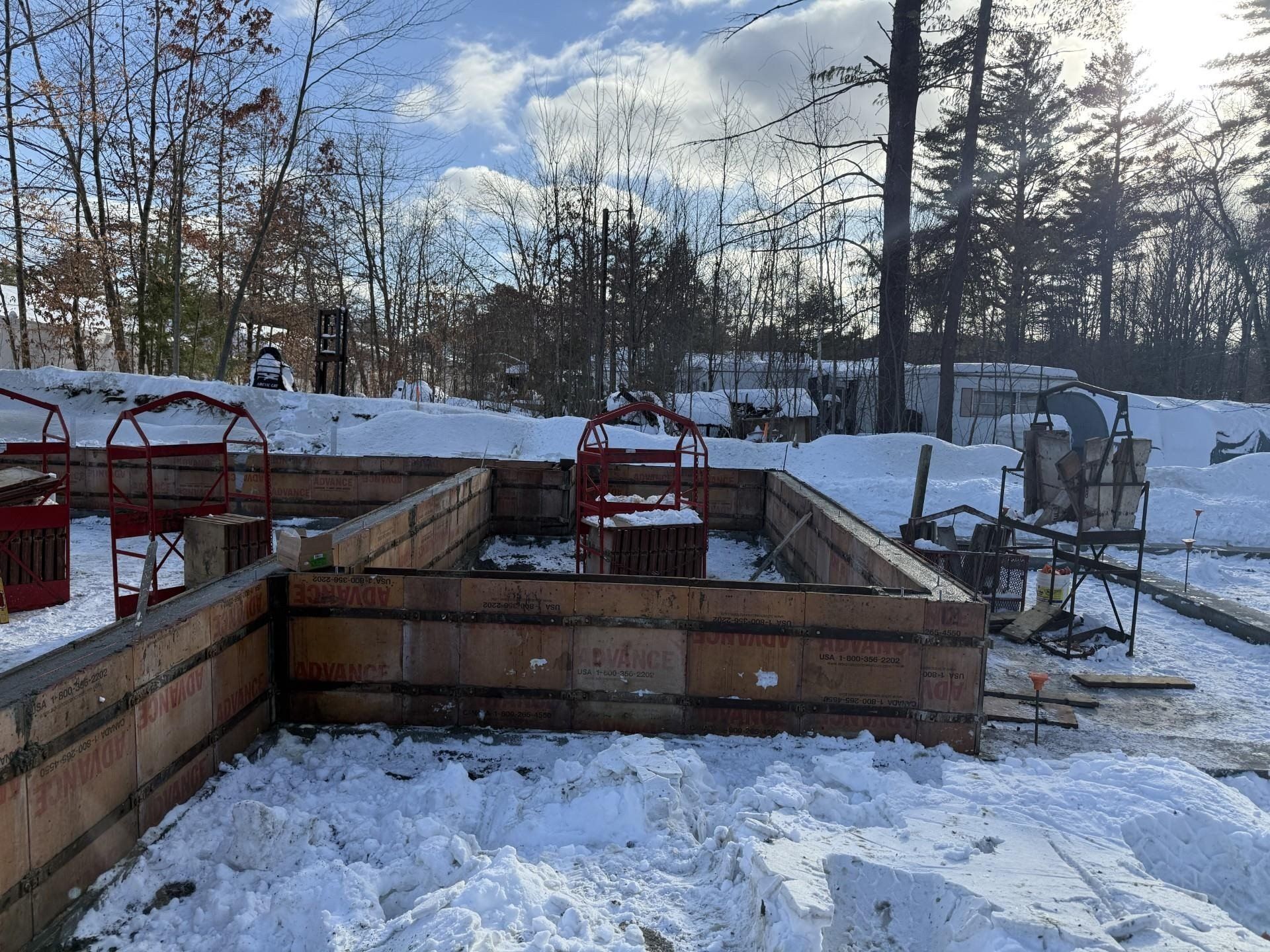 27B Woodland Way. Plymouth, NH 03264