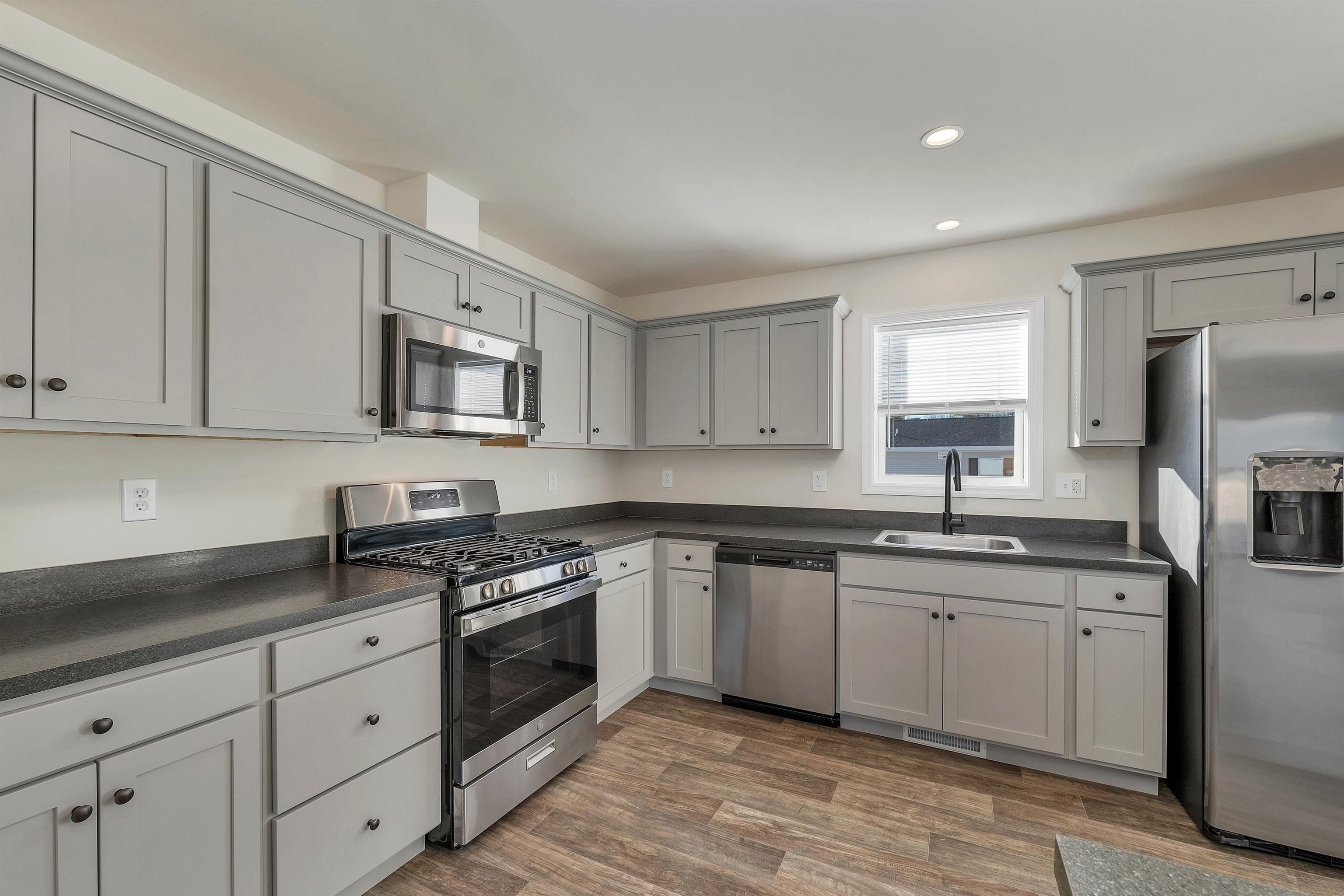 18B Wildflower Lane. Plymouth, NH 03264