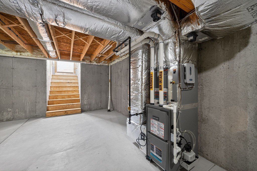 17 Elm Ct. Barrington, NH 03825