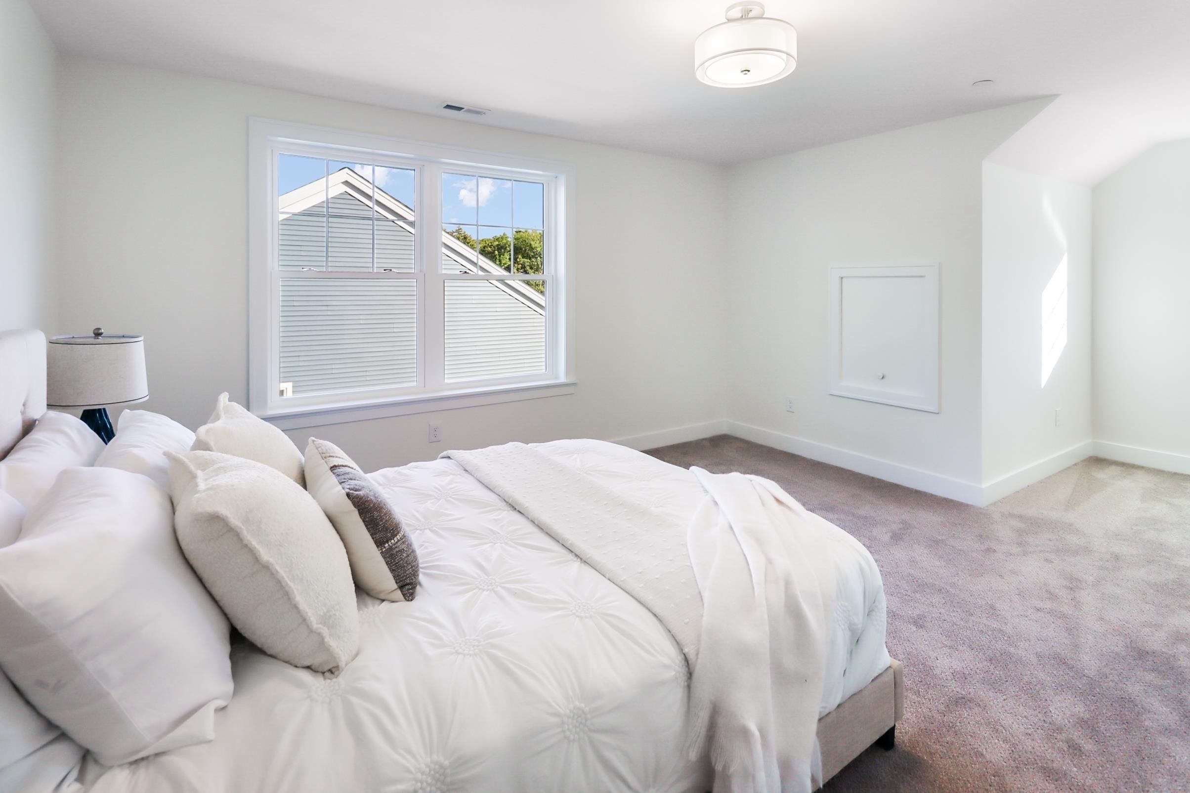 6 The Cliffs At Evergreen Evergreen Drive. Auburn, NH 03032