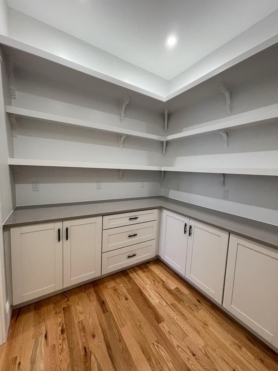 3 Lukes Way. Plaistow, NH 03865