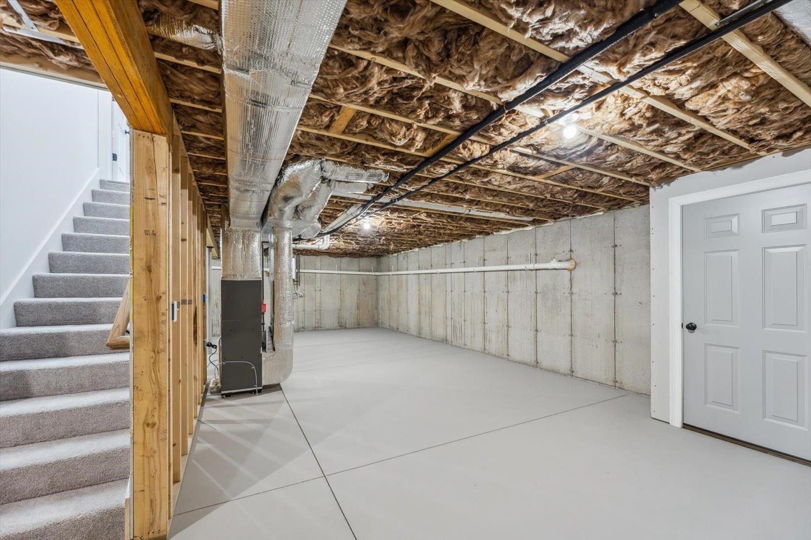 Unit 9 Willow Lane. Rindge, NH 03461