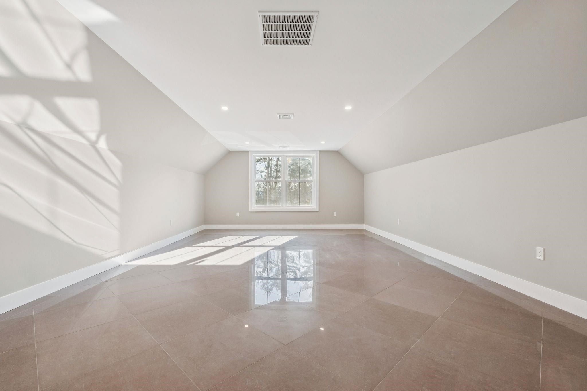 28 Lady Slipper Lane. Wolfeboro, NH 03894