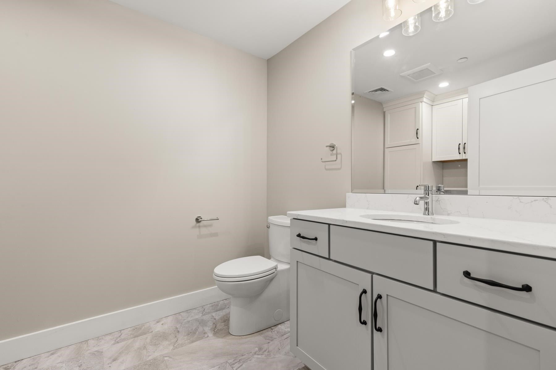 24 Little Bay Drive. Dover, NH 03820