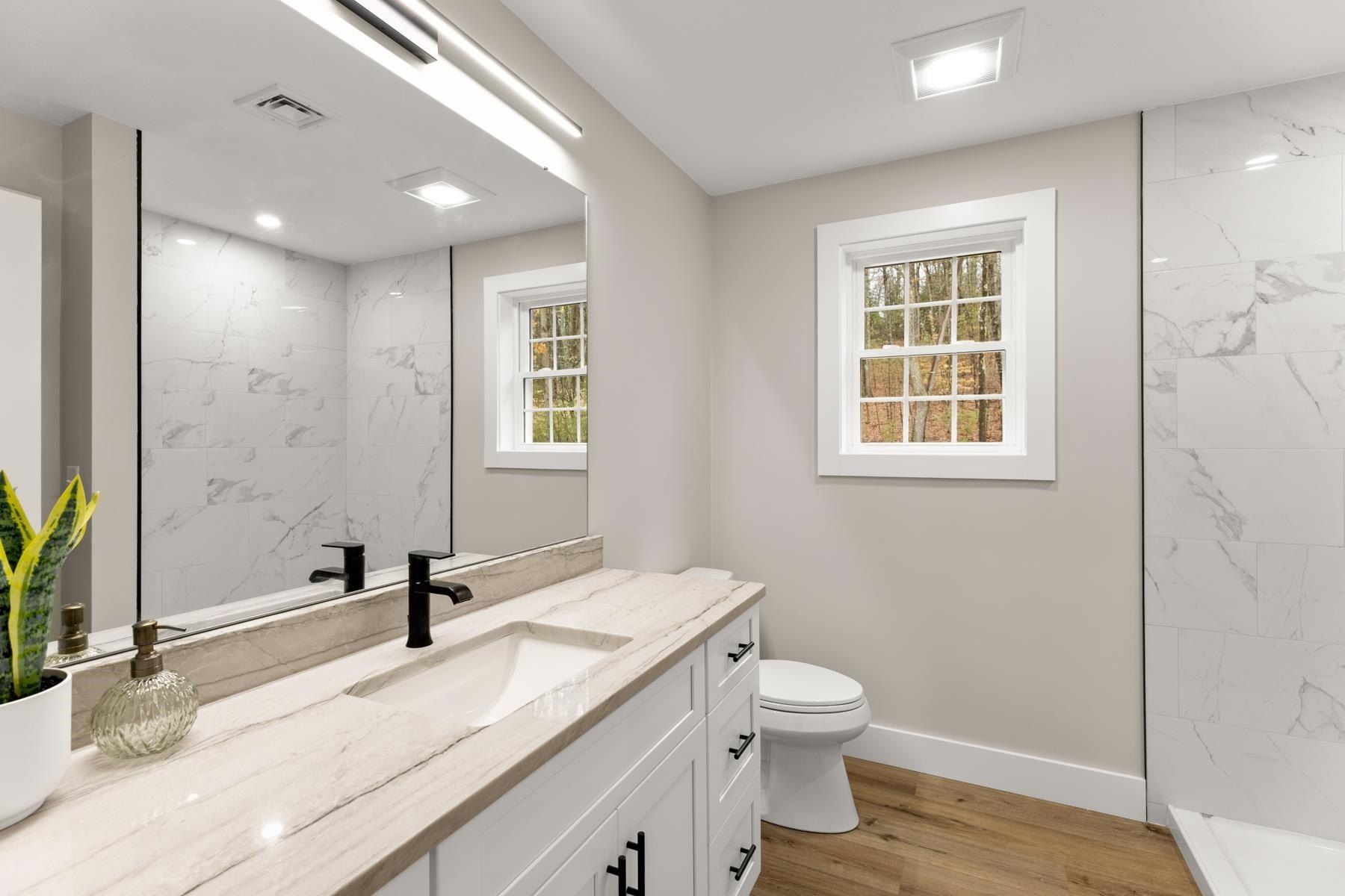 12 Peaslee Road. Rochester, NH 03867