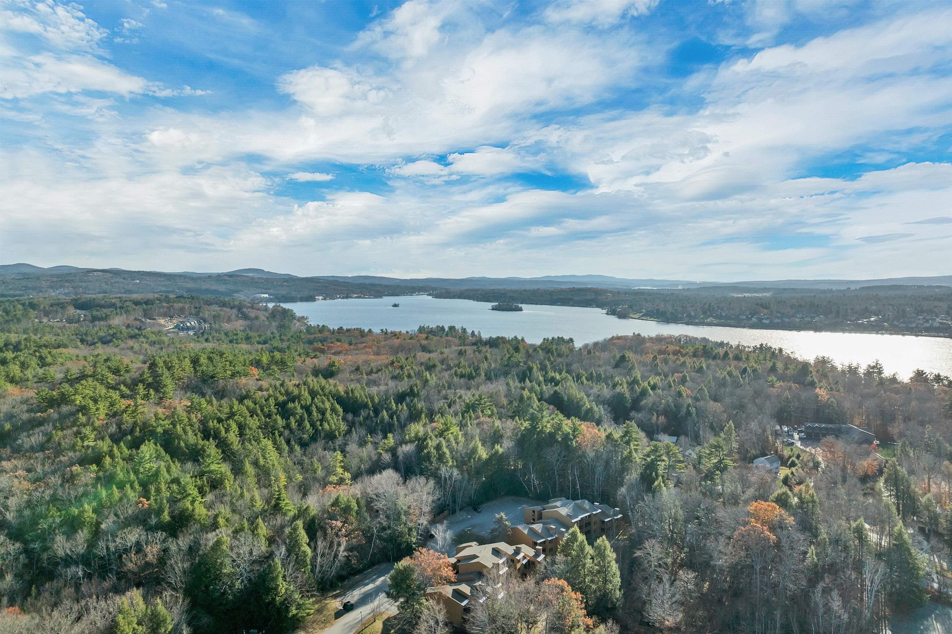 95 Lady Walsingham Way. Laconia, NH 03246