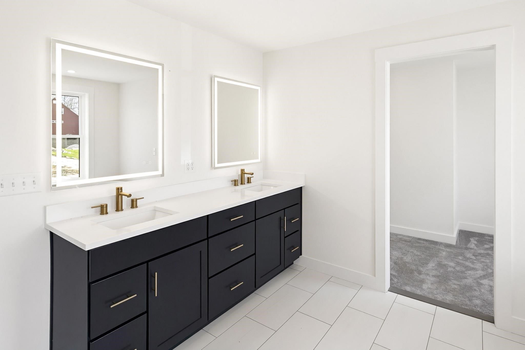244 Oak Street. Dover, NH 03820