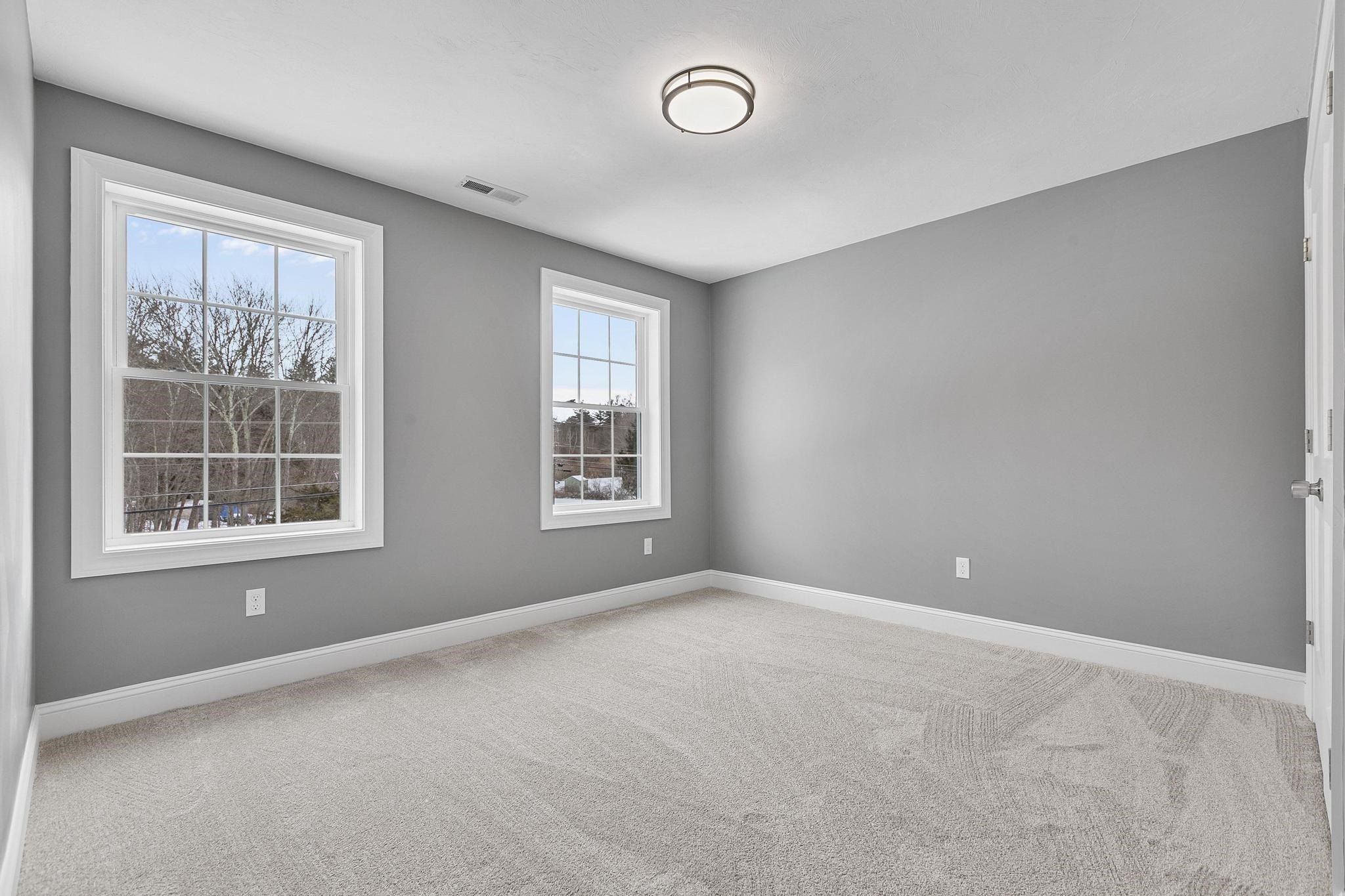 343 Island Pond Road. Derry, NH 03038