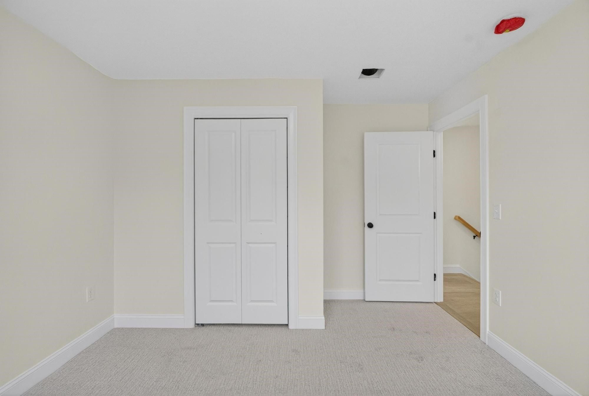 10 Blaisdell Court. Raymond, NH 03077