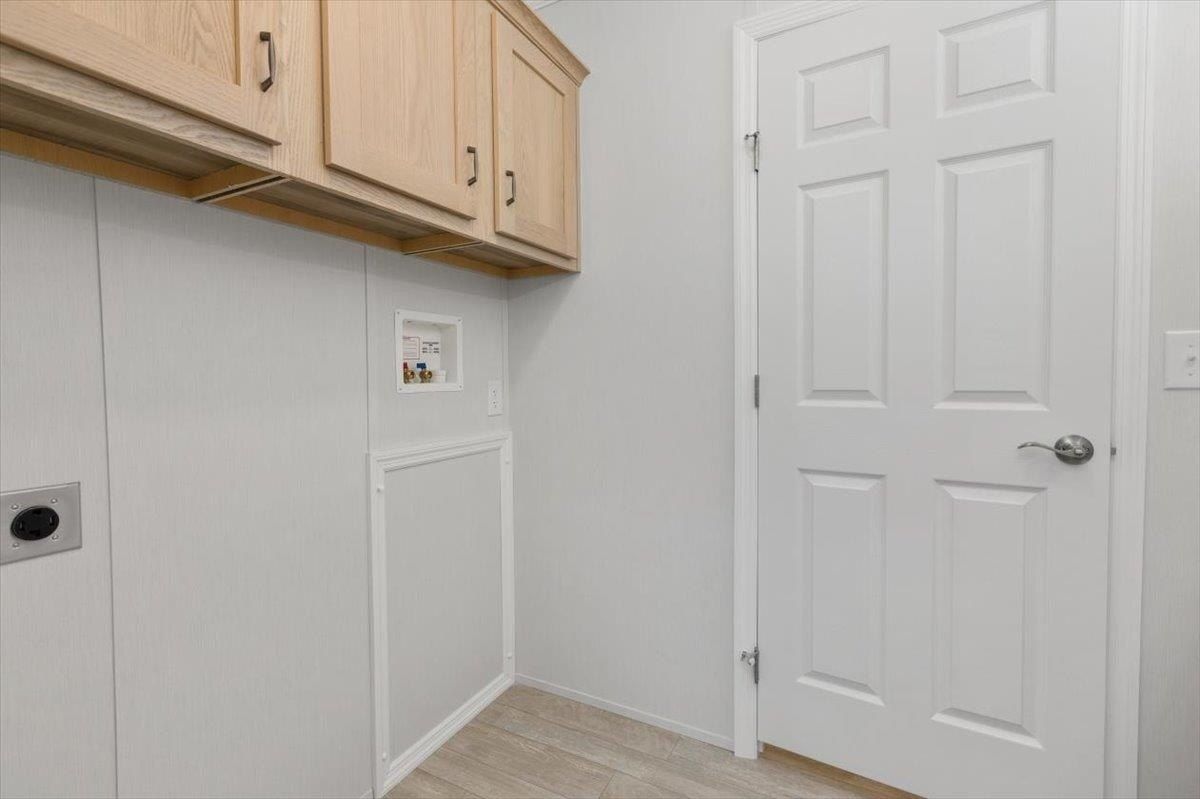 23 Brookwood Drive. Salem, NH 03079