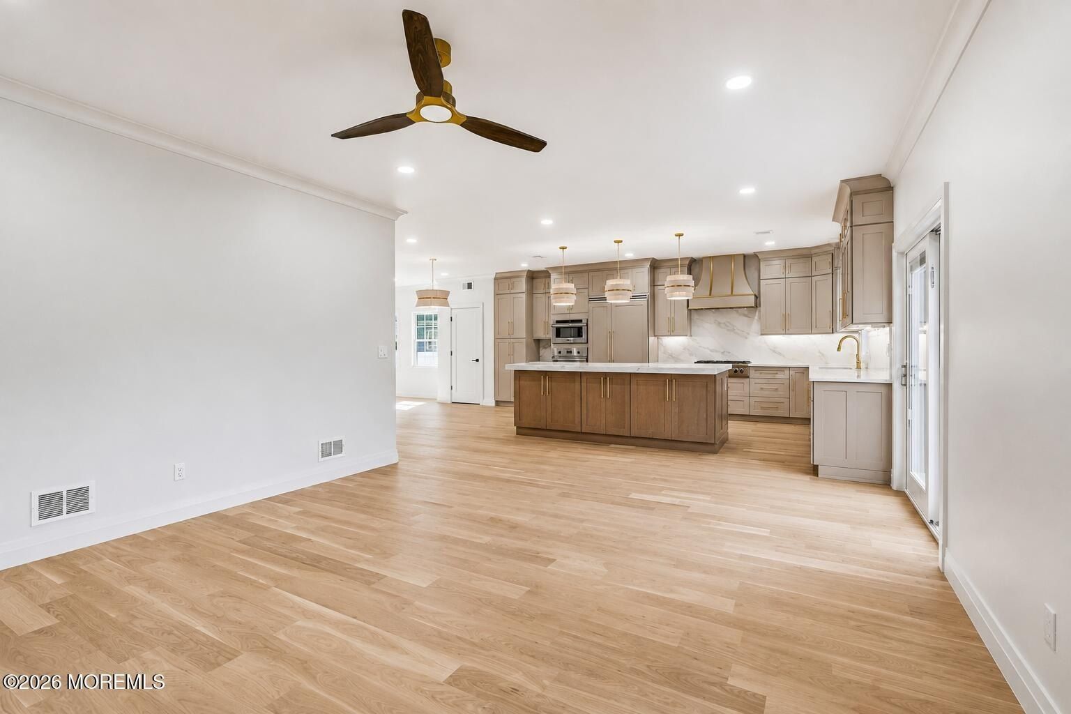 641 Park Avenue. Brielle, NJ 08730