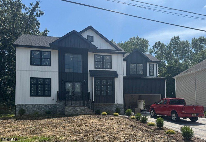 Gaywood Ave. Colonia, NJ 07067