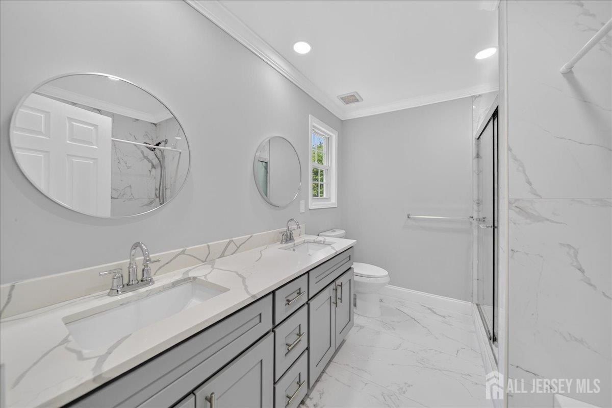 22 Mary Ellen Drive. Edison, NJ 08820