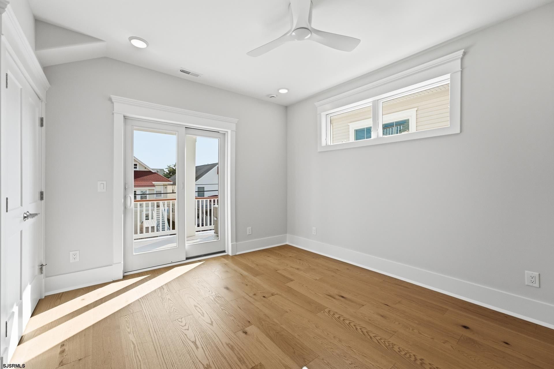 827 Saint Charles Pl. Ocean City, NJ 08226