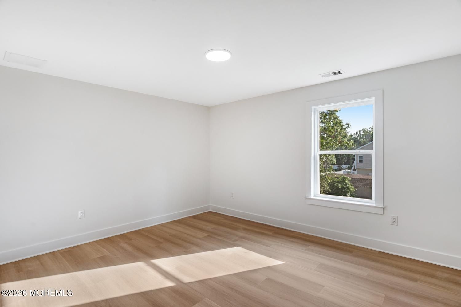 324 Arlington Avenue N. Bayville, NJ 08721