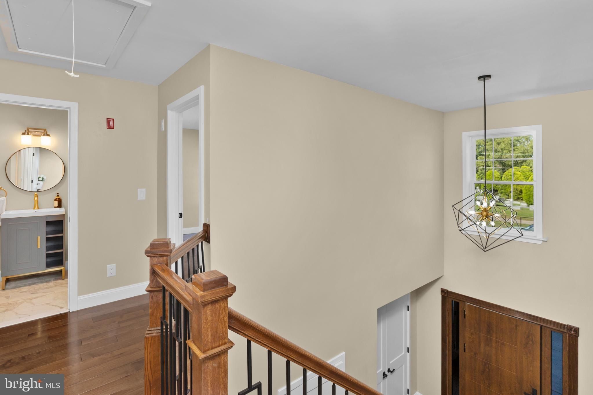 419 Ward Avenue. Hamilton, NJ 08619