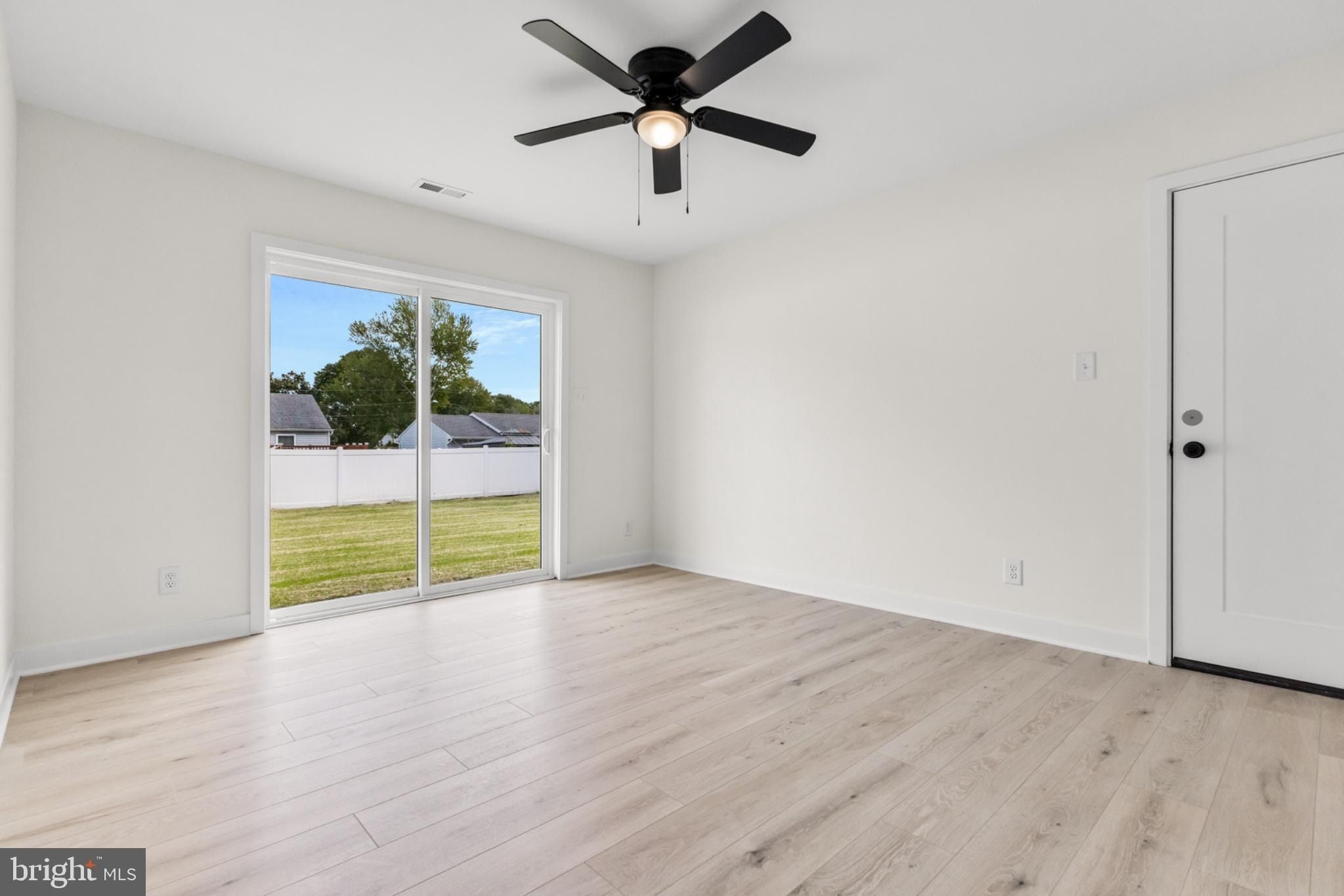 189 Monmouth Avenue. West Deptford, NJ 08086
