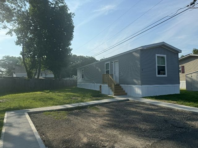 5 Robin Rd. Keansburg, NJ 07734