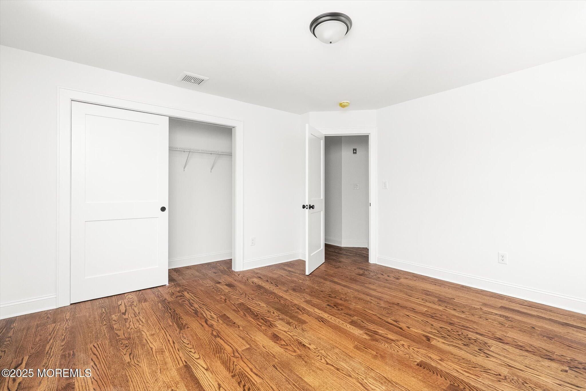 440 Ellisdale Road. Chesterfield, NJ 08515