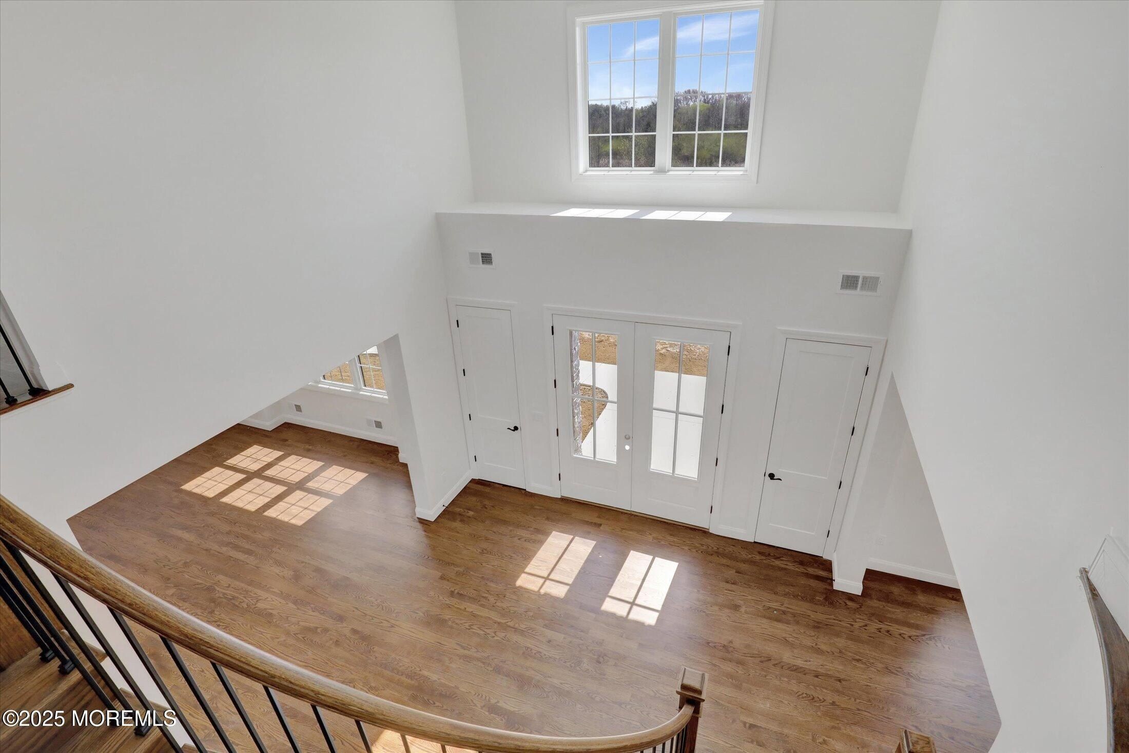 11 Cook Court. Millstone, NJ 08535