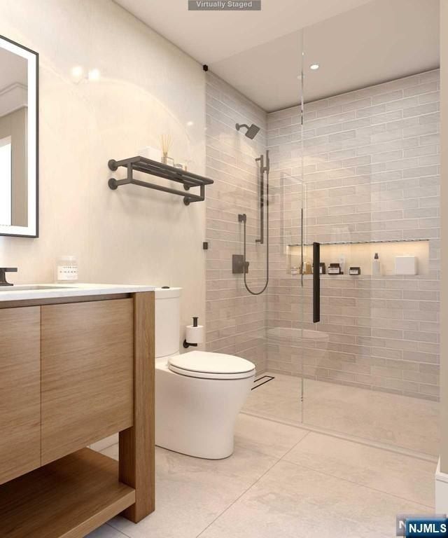 645 Summit Street. Englewood Cliffs, NJ 07632