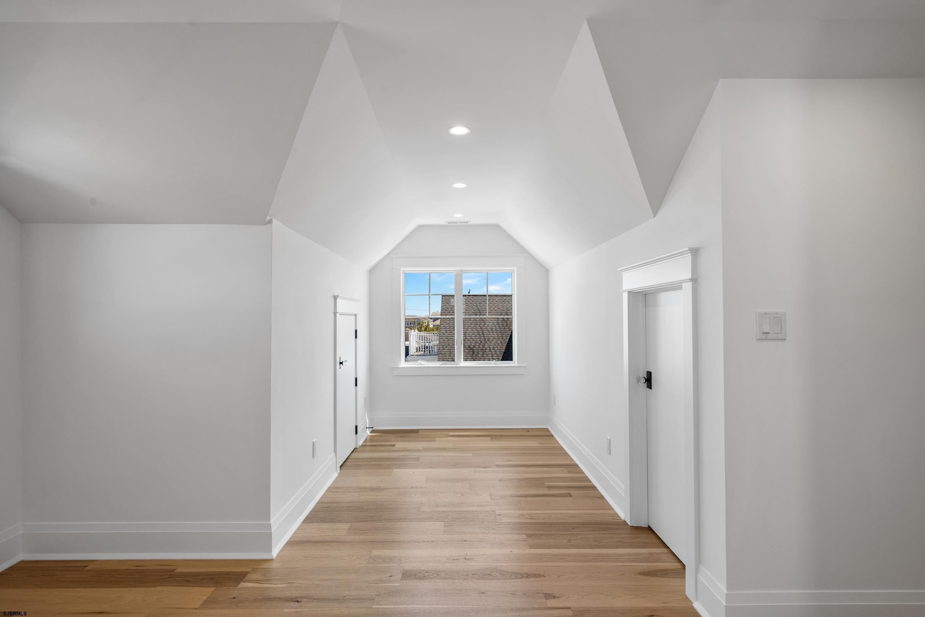 117 E Syracuse Ave Ave. Wildwood Crest, NJ 08260