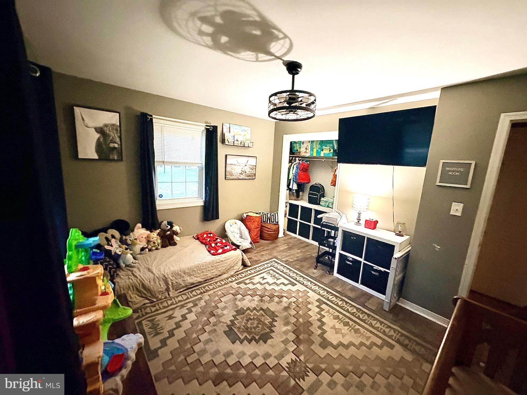 37 Lenape Drive. Pennsville, NJ 08070