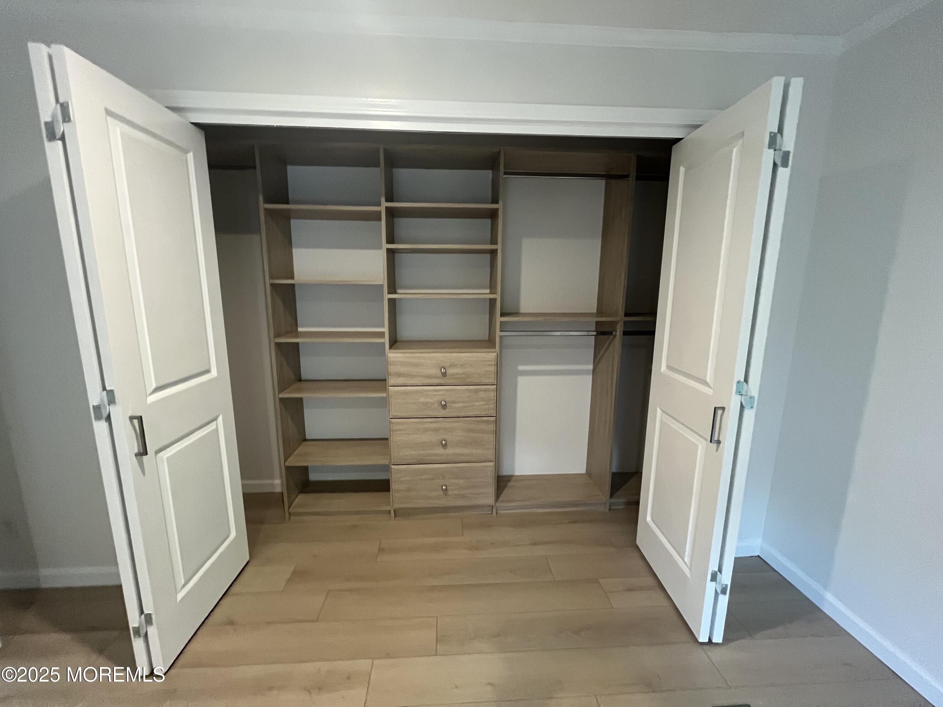 191 Us Highway 9 Unit 14. Englishtown, NJ 07726