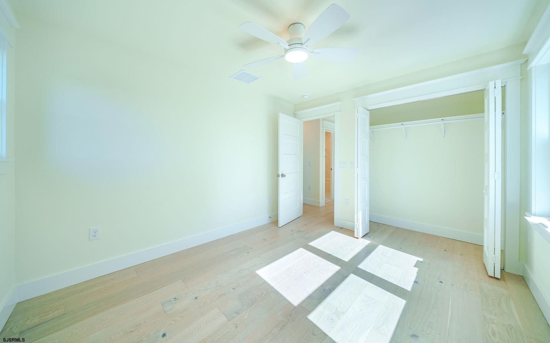 126 N New Haven. Ventnor, NJ 08406