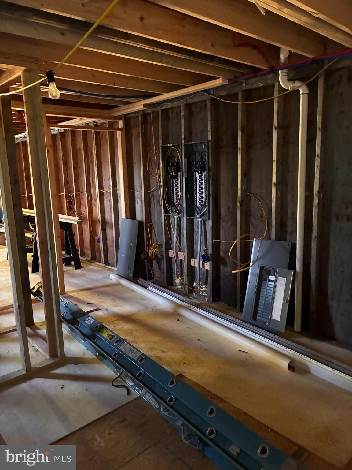 1073 Dragston Road. Port Norris, NJ 08349