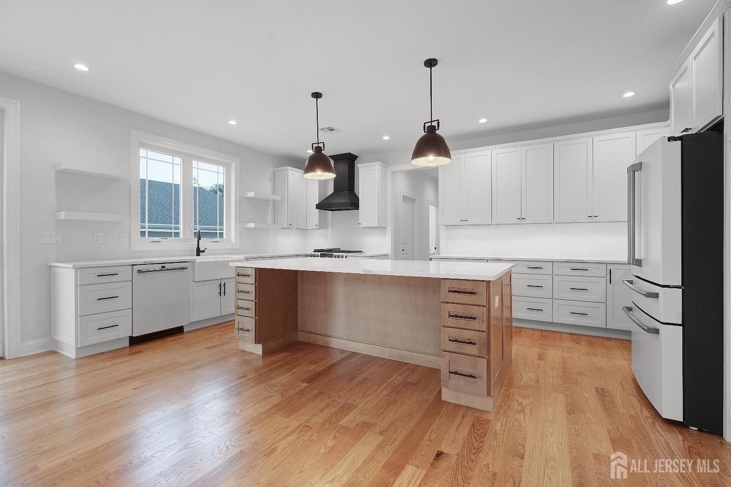 9 Links Drive. Edison, NJ 08820