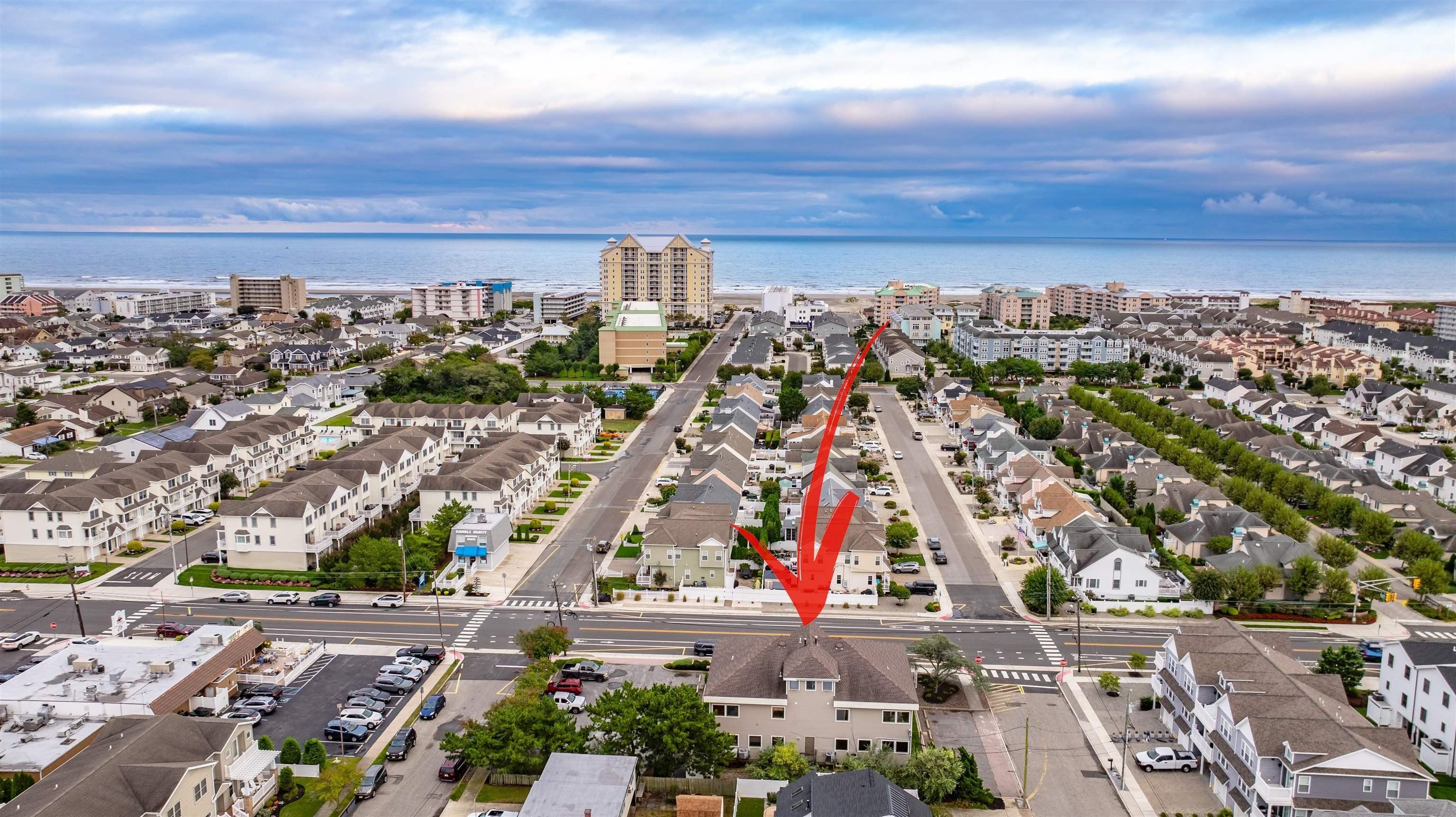 114 E Rochester. Cape May, NJ 08204