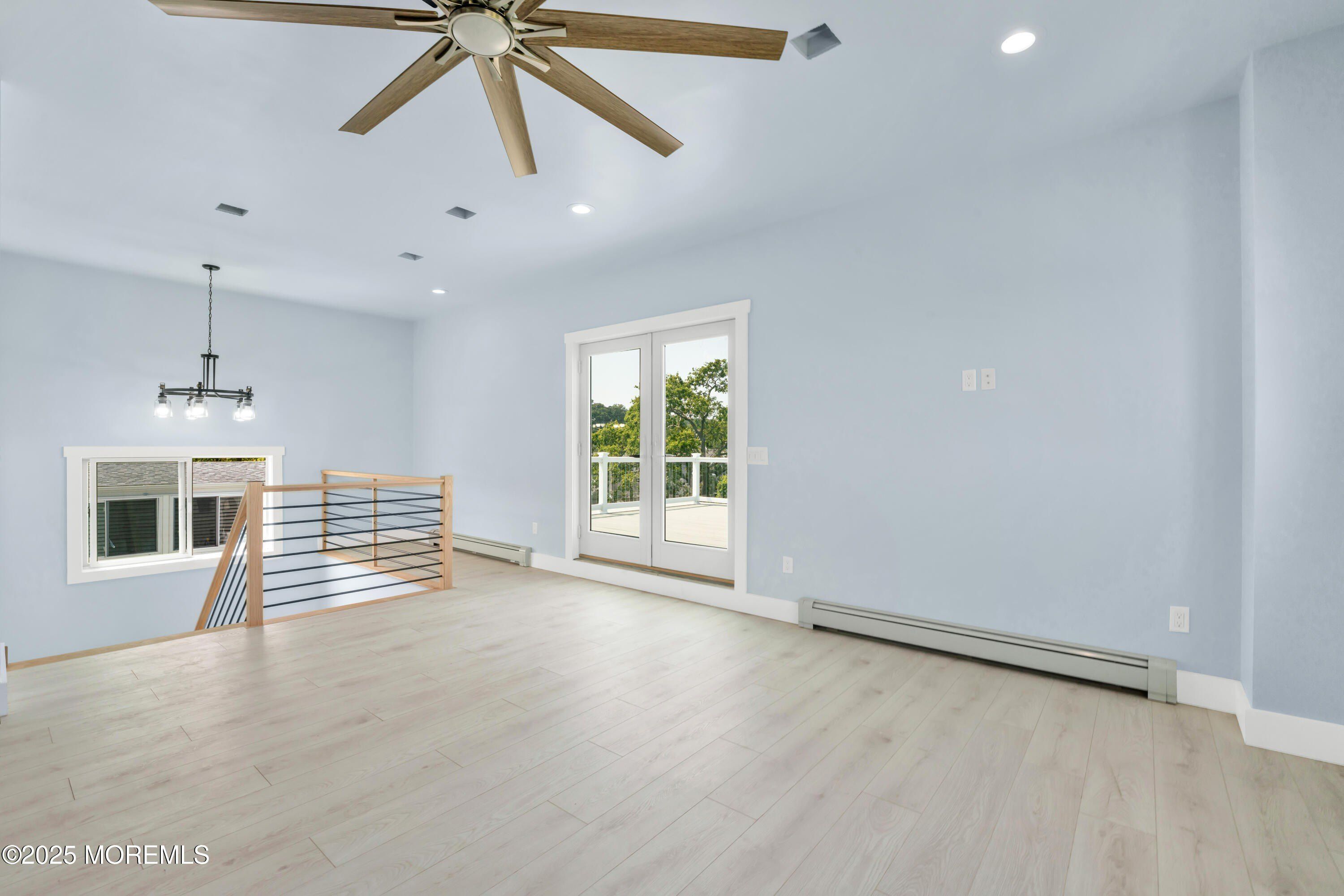 10 5Th Street. Highlands, NJ 07732