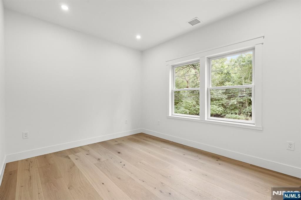 199 Darlington Avenue. Ramsey, NJ 07446