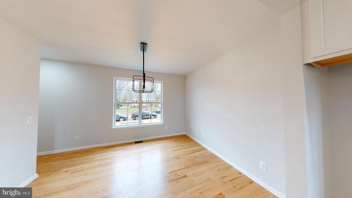 11 Hempstead Rd. Hamilton, NJ 08610
