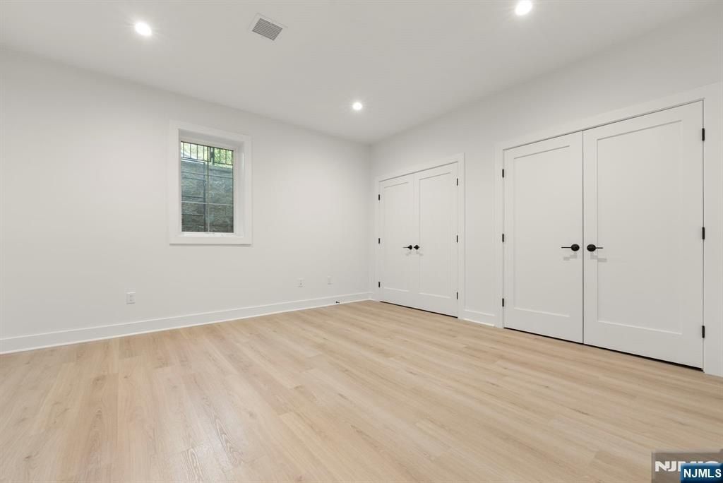 559 Stellman Drive. River Vale, NJ 07675