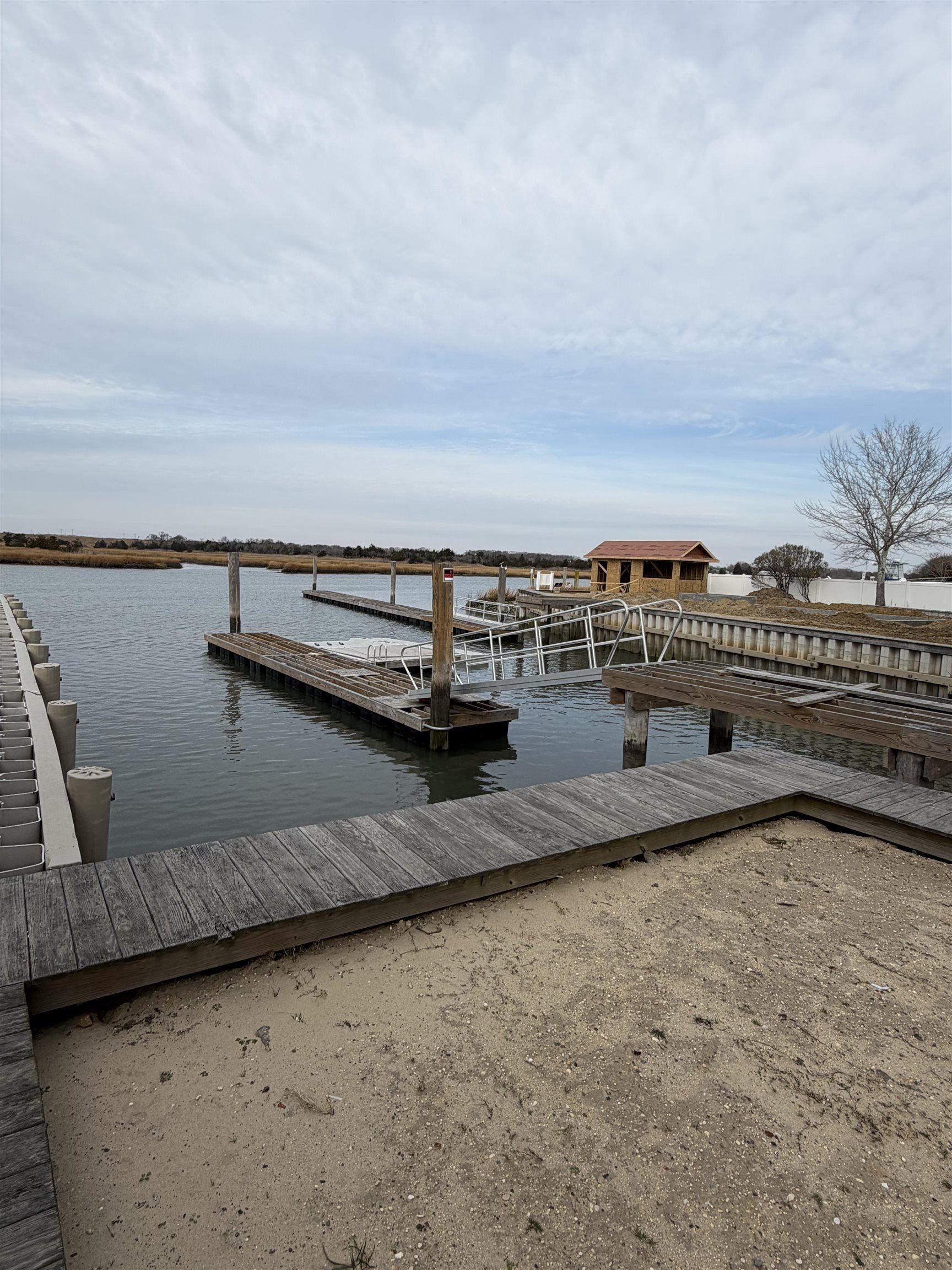 1200 Wilson. Cape May, NJ 08204