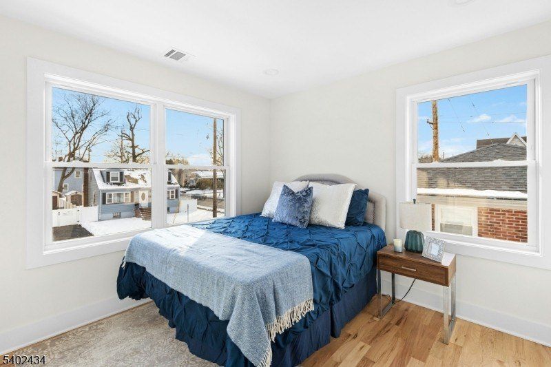 61 W Colfax Ave. Roselle Park, NJ 07204