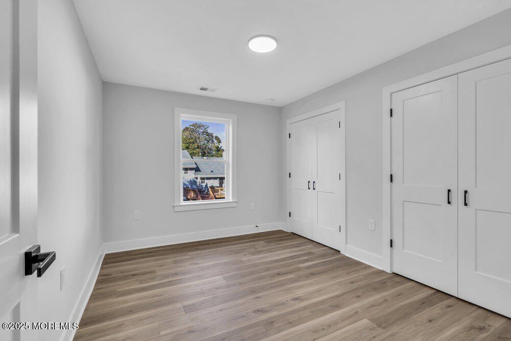 2123 Dumont Terrace. Wall, NJ 07719