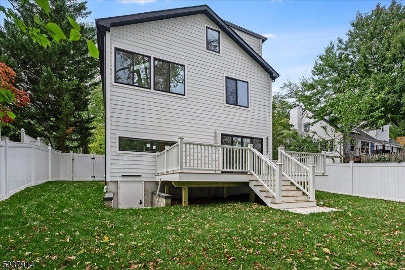 22 Locust Ave. Millburn, NJ 07041