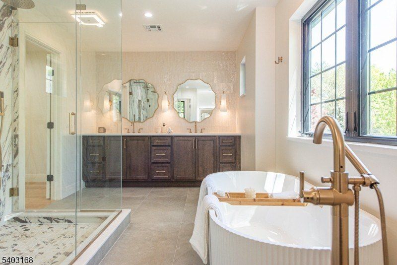 6 Buttenheim Ter. Madison, NJ 07940