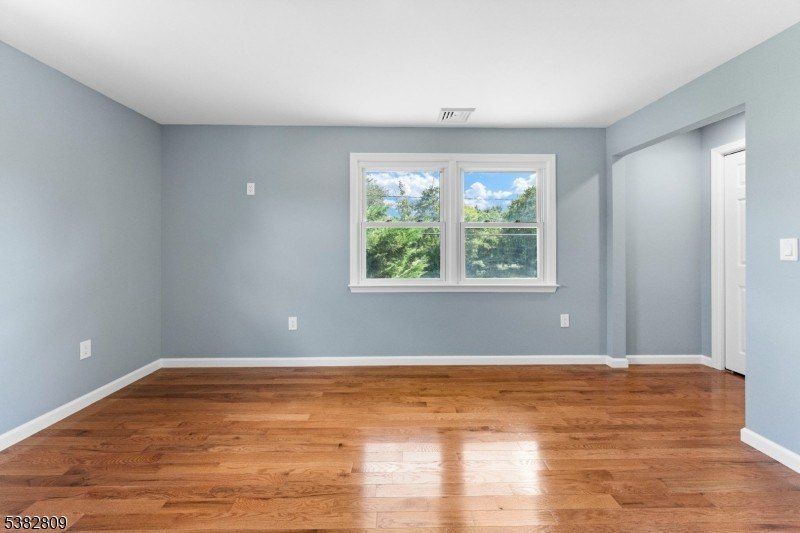 503 Boesel Ave. Manville, NJ 08835