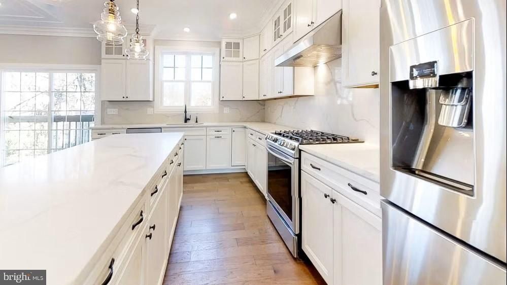 51 Edison Road. Cherry Hill, NJ 08034