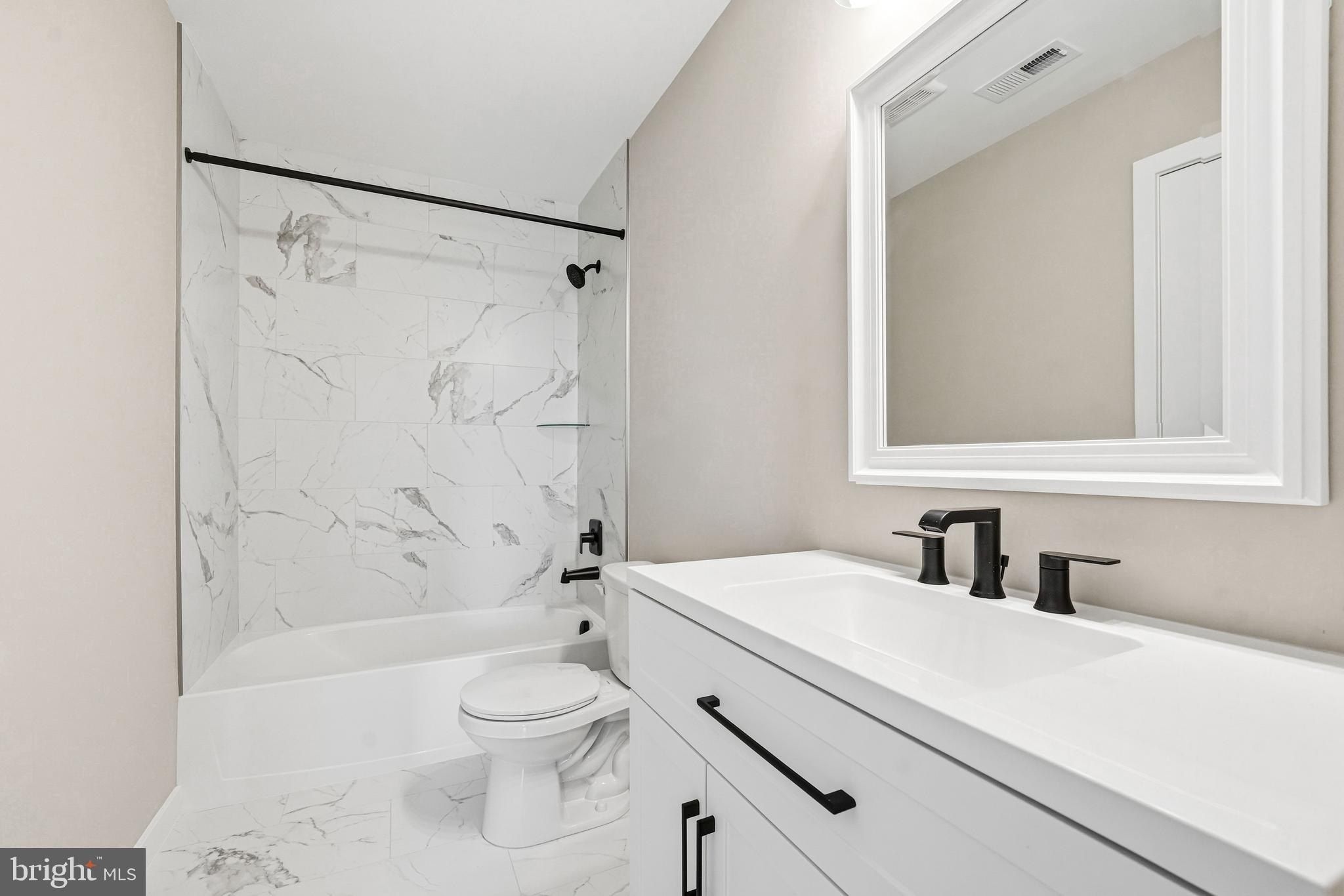 515 Crozier Avenue. National Park, NJ 08063