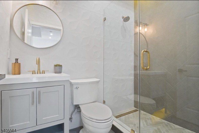 291 New York Ave. Jersey City, NJ 07307