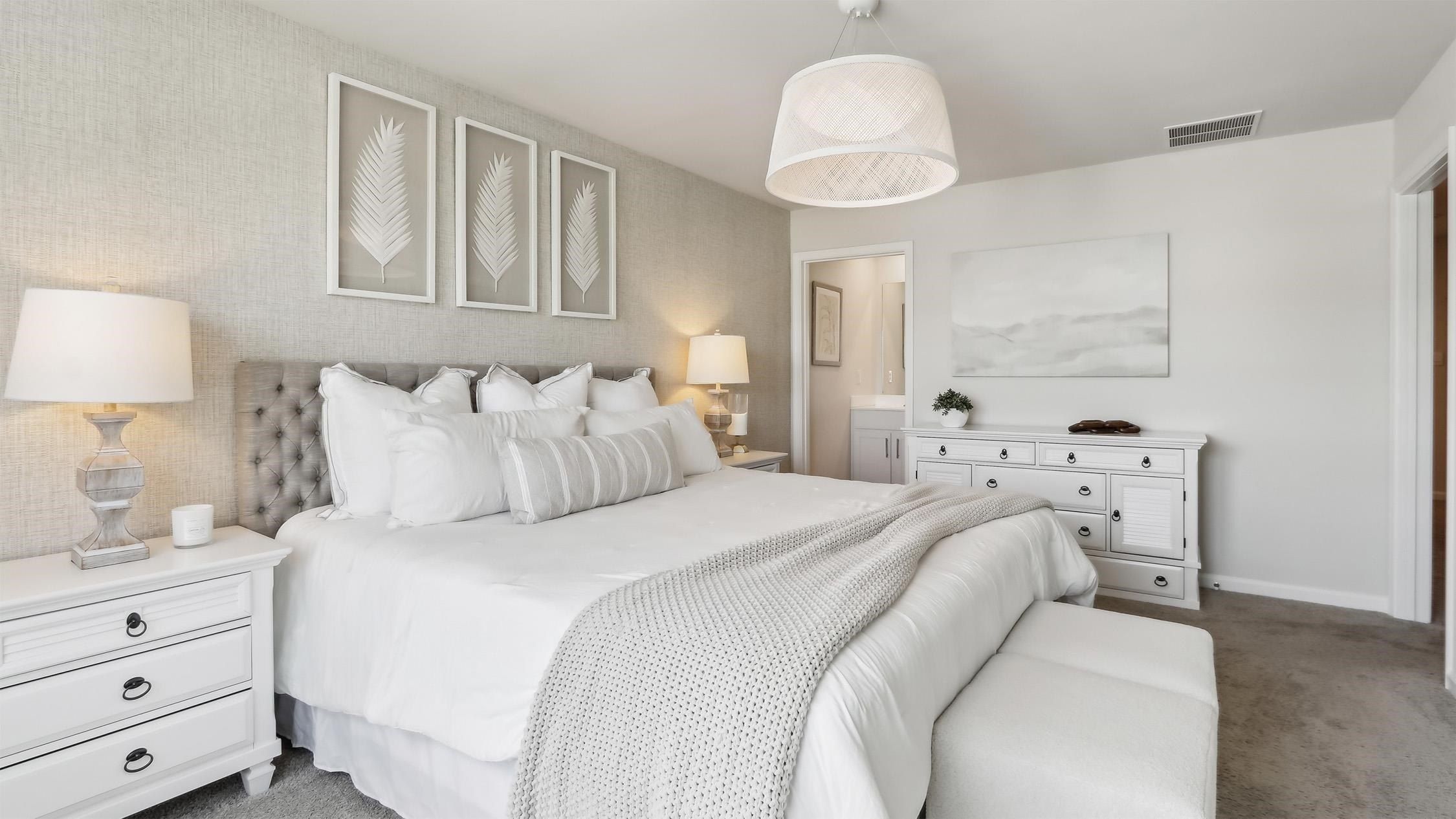 126 W Montgomery. Wildwood, NJ 08260