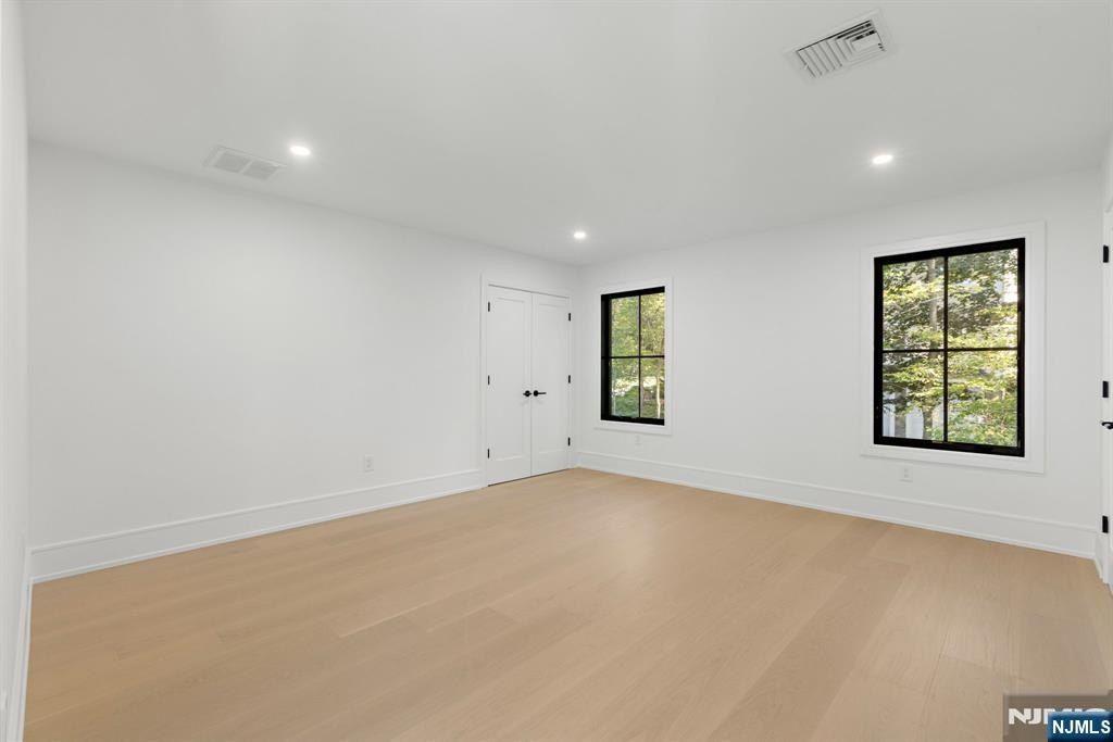 36 Hampshire Hill Road. Upper Saddle River, NJ 07458