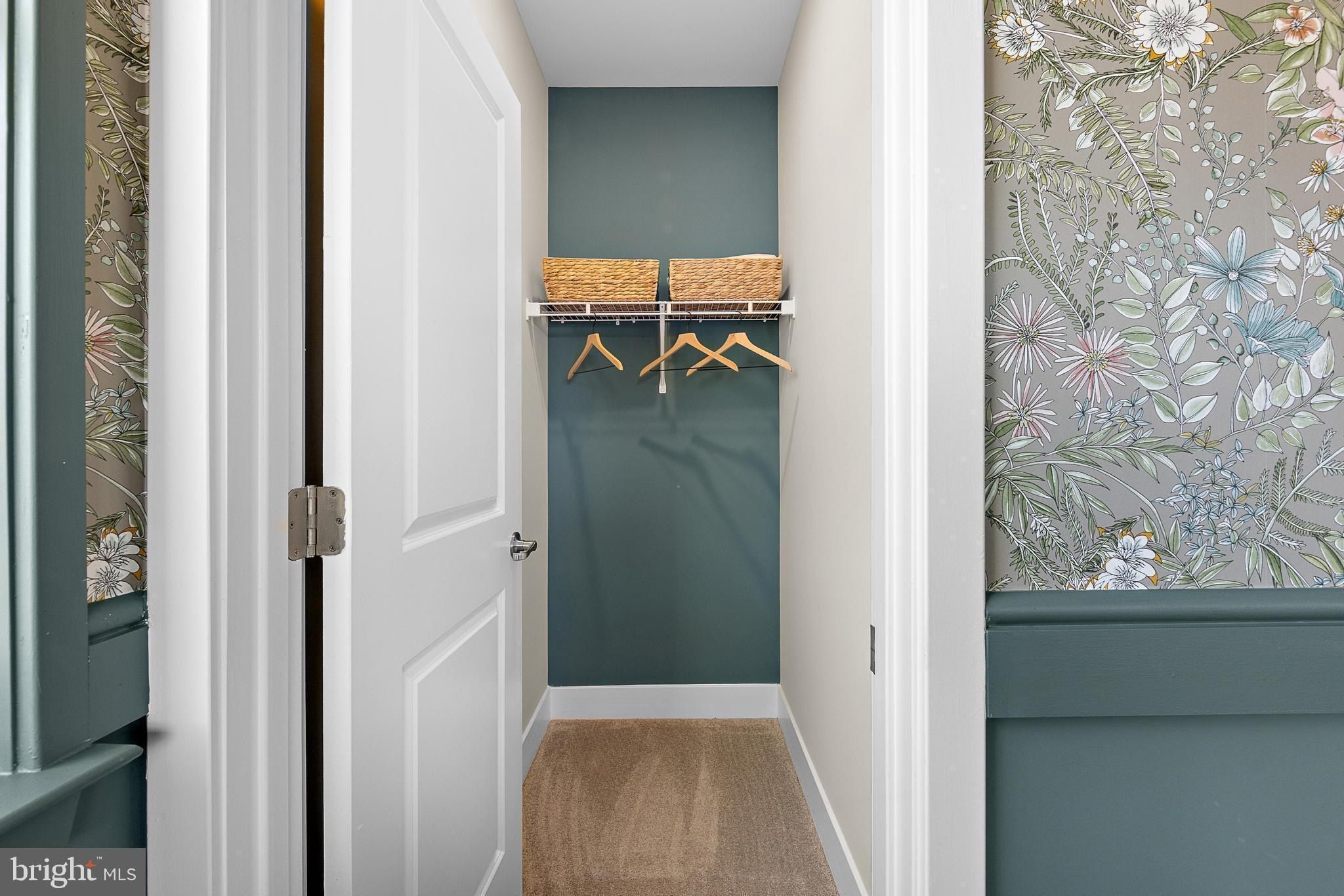 156 Leona Stewart. Pennington, NJ 08534