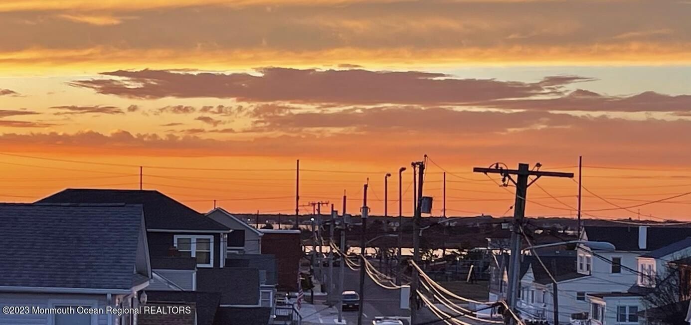 65 Hamilton Avenue. Seaside Heights, NJ 08751