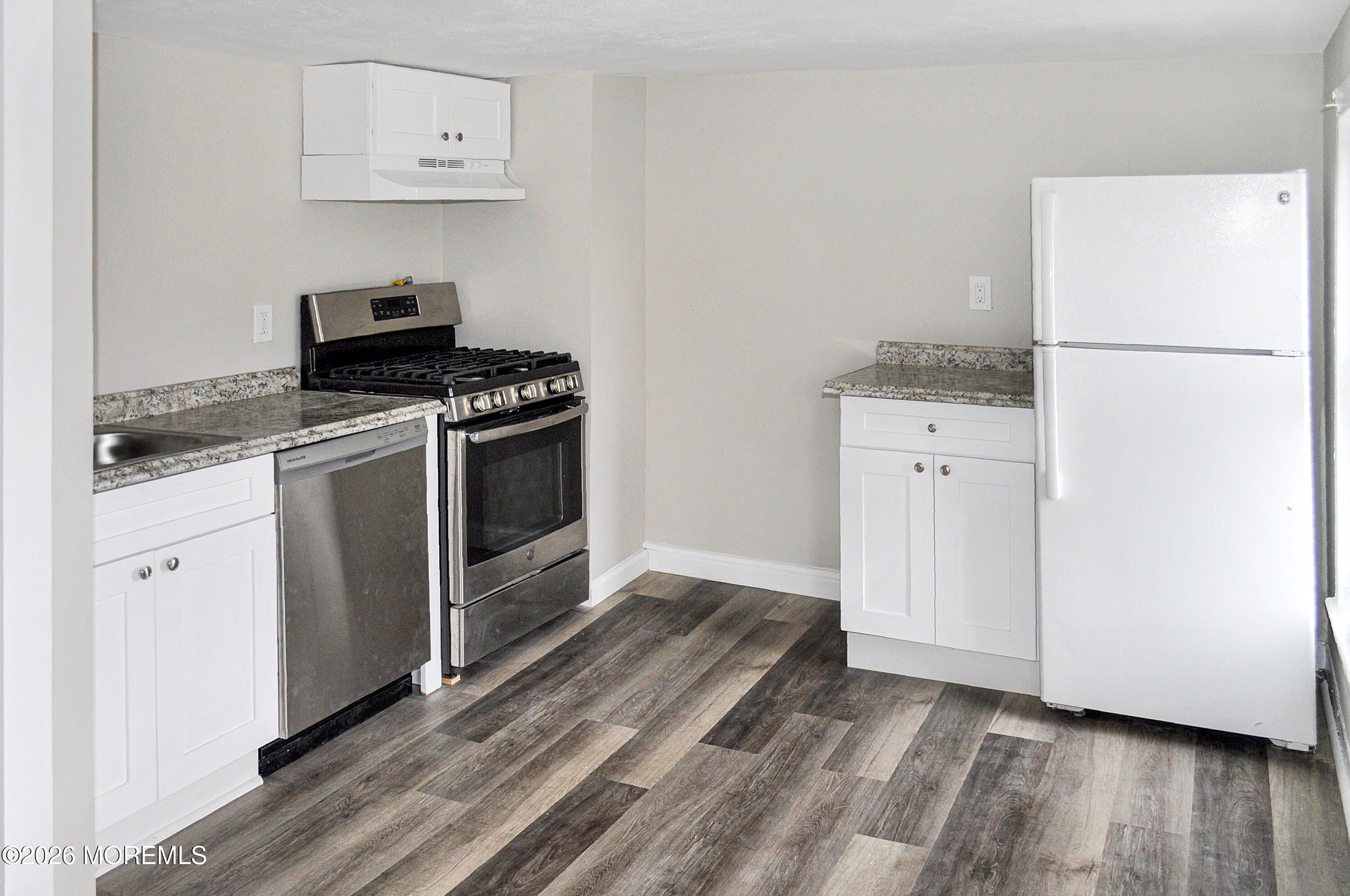 Washington Street. Red Bank, NJ 07701